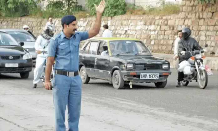 Elderly man dies after alleged assault by traffic warden in Multan.