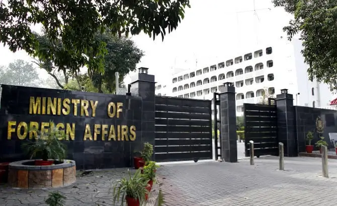 Pakistani government activates Crisis Management Unit to aid citizens amid escalating Syrian conflict.