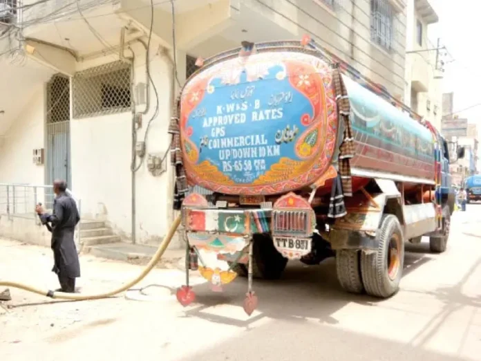 Karachi traders