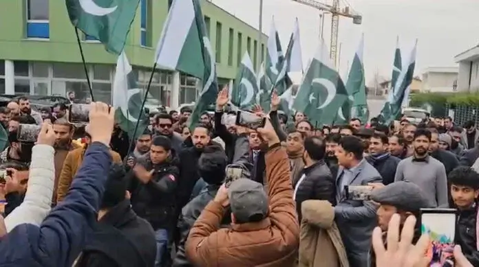 Pakistani community